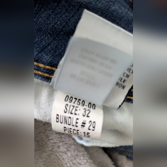 Hudson Women's Beth Baby Boot Cut Bean Blue Jeans, Size 32 - Picture 10 of 11